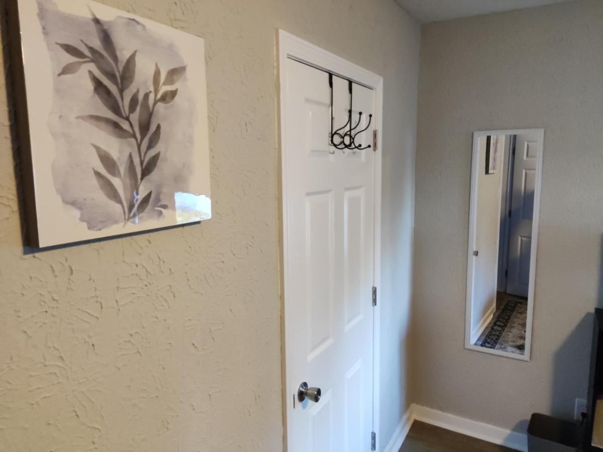 Tranquil Oasis - Private Rooms -Near Downtown Indianapolis Dış mekan fotoğraf
