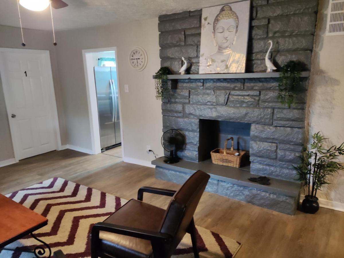 Tranquil Oasis - Private Rooms -Near Downtown Indianapolis Dış mekan fotoğraf