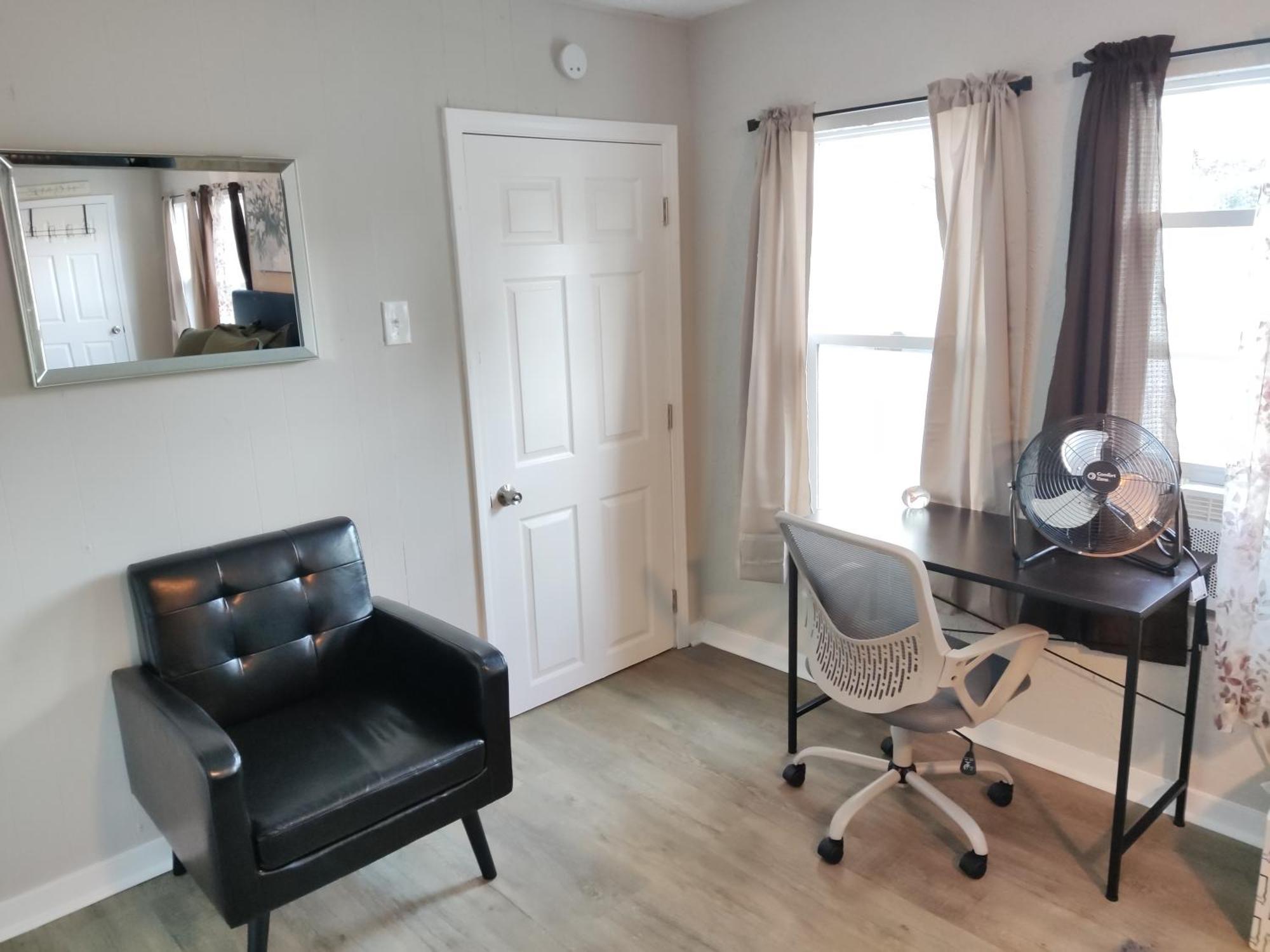 Tranquil Oasis - Private Rooms -Near Downtown Indianapolis Dış mekan fotoğraf