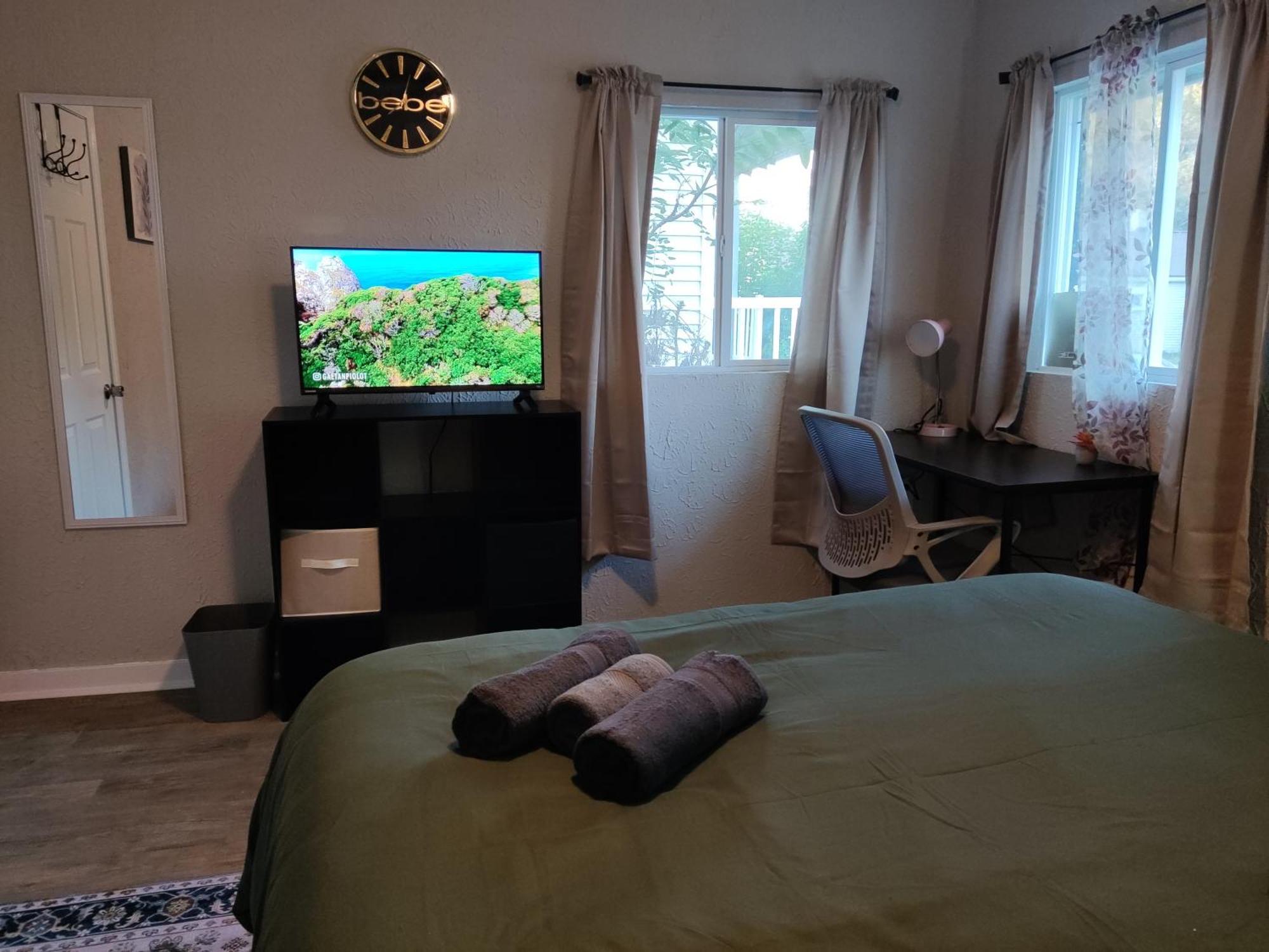 Tranquil Oasis - Private Rooms -Near Downtown Indianapolis Dış mekan fotoğraf